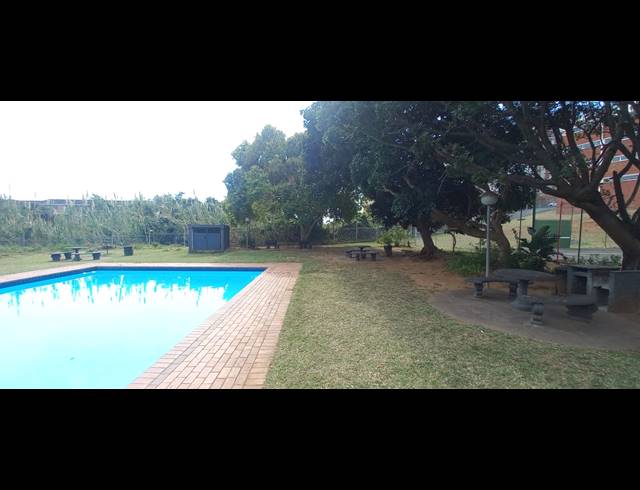 1.5 BEDROOM FLAT FOR SALE IN MORNINGSIDE